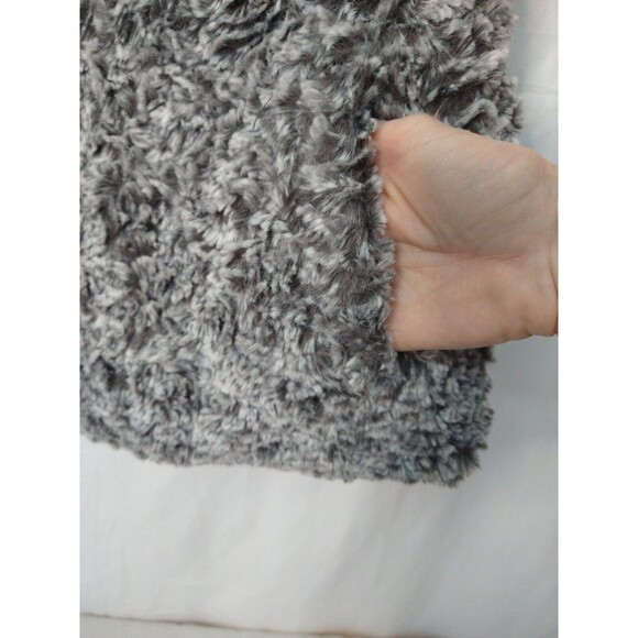 Womens Reversible Faux Fur/Puffer Vest Full Zip Gray Quilted Sz XL Sherpa - Picture 10 of 16